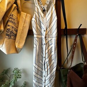 Women’s Dress Lot #1